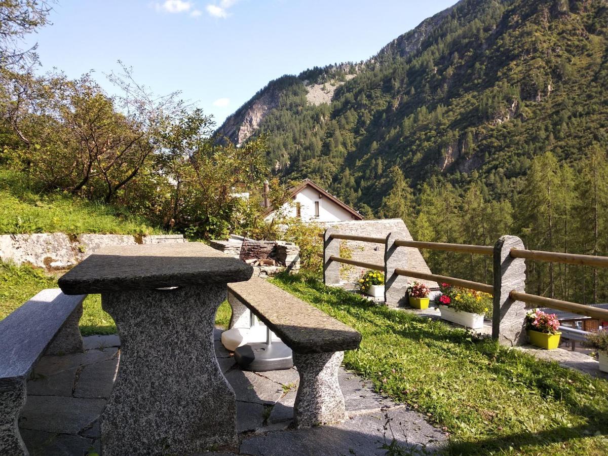 Appartamento Casa Sonnenberg Bosco Gurin Esterno foto